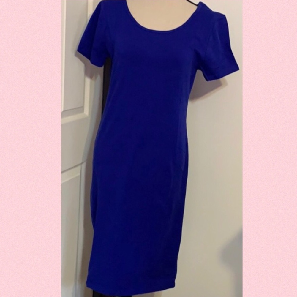Blue Short Sleeve Classic Midi Dress - Picture 3 of 9